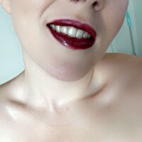 X_BlaireRiley_X's Profile Pic