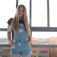 Blonde_Alexn Offline chat-huone