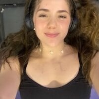 ShelbyHagenLive Webcam