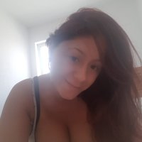 Karolynesyera fully nude on webcam for live porn video chat