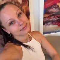 Jessie_Queen_1
