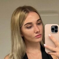 KristiCrush Adlı Modelin Çevrimdışı Sohbet Odası