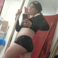 loverbitchesss' Profile Pic