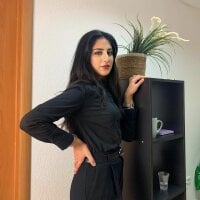 ChloePhillipsのオフラインチャットルーム