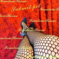 Model femdomroom