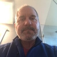 Bogeyfree123's Offline Chat Room