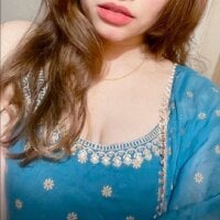 Priyanshi-StarLive Webcam