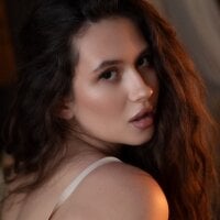 milaleoneli's Avatar Pic