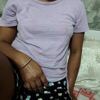 Priya_hotbaby webcam model