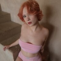 Molly_Wett_Pussy webcam