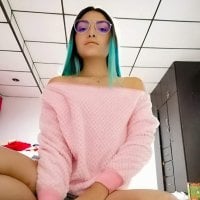 miku_x Adlı Modelin Çevrimdışı Sohbet Odası