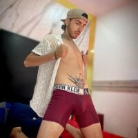 Kike_Diamond model avatar