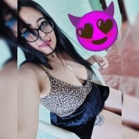 lalyth96 webcam model
