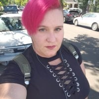 xXNovaPrimeXx's Offline Chat Room