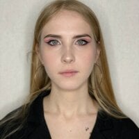 AnnFranccis' Offline Chat Room