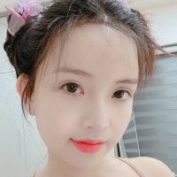 GummieSweet model avatar