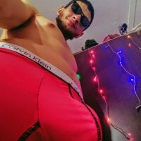 Magico__98's Offline Chat Room