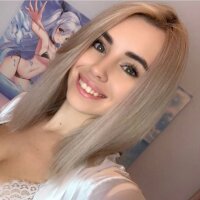 Rossy_nextdoor fully nude on webcam for live porn video chat