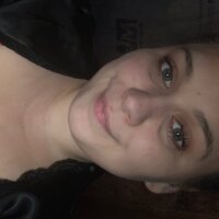 Southernqueen2's Offline Chat Room