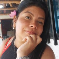 luna_ruiz_x's Offline Chat Room