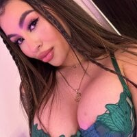 SweetJunne webcam model