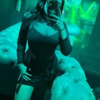 Eveeelyn25 webcam model