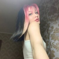 AnnaMiniss' Offline Chat Room