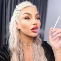 Larissa_K fully nude on webcam for live porn video chat
