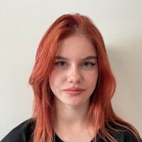 Aurelielrene's Offline Chat Room