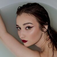 LunaaMoonn fully nude on webcam for live porn video chat
