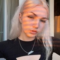 DianaDeepn Offline chat-huone