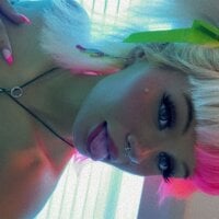avaxx055 webcam model