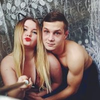 JuicyCoup's Offline Chat Room