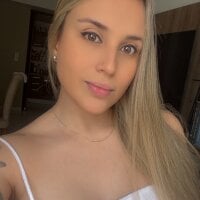 VictoriaBaker- webcam model