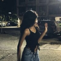 ShamaParvin webcam model