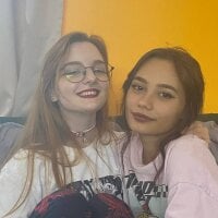 RoseYvonne Adlı Modelin Çevrimdışı Sohbet Odası