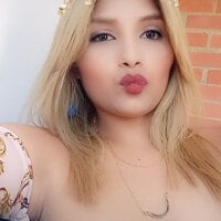 Mariana_Love77 Adlı Modelin Çevrimdışı Sohbet Odası