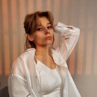 MildredSmith's Offline Chat Room