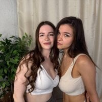 LynnaCoey webcam