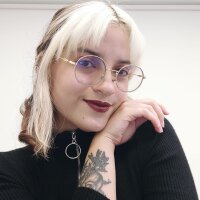 LaiaHeart01's Offline Chat Room