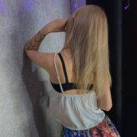 sabina_555's Offline Chat Room