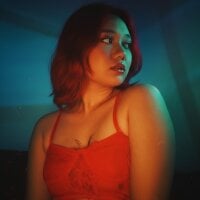 AphroditeHearts webcam model