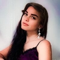 Monica_Rogers: δωμάτιο συνομιλίας εκτός σύνδεσης