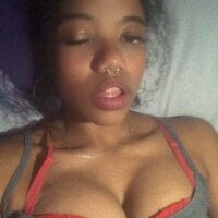 EbonyRubyyyLive Webcam