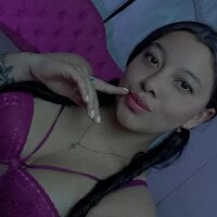 daphne_lustxx model avatar