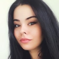 LisaFeetQueen's Offline Chat Room