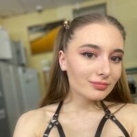 JudyyMcGee's Avatar Pic