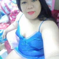 Model xxsweetshybabe