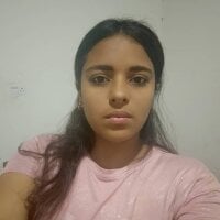 Laur-hot Adlı Modelin Çevrimdışı Sohbet Odası
