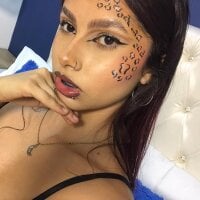 Kim_Luna1 webcam model